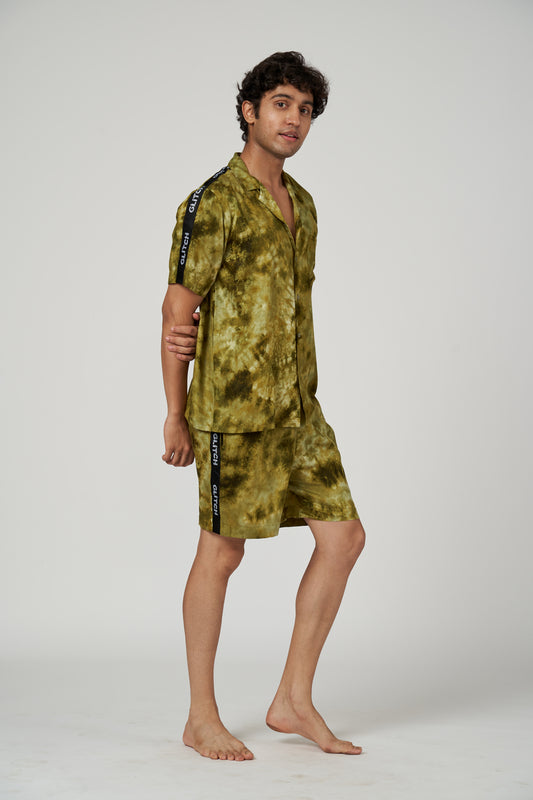 GLITCH SHORTS SET (GREEN)