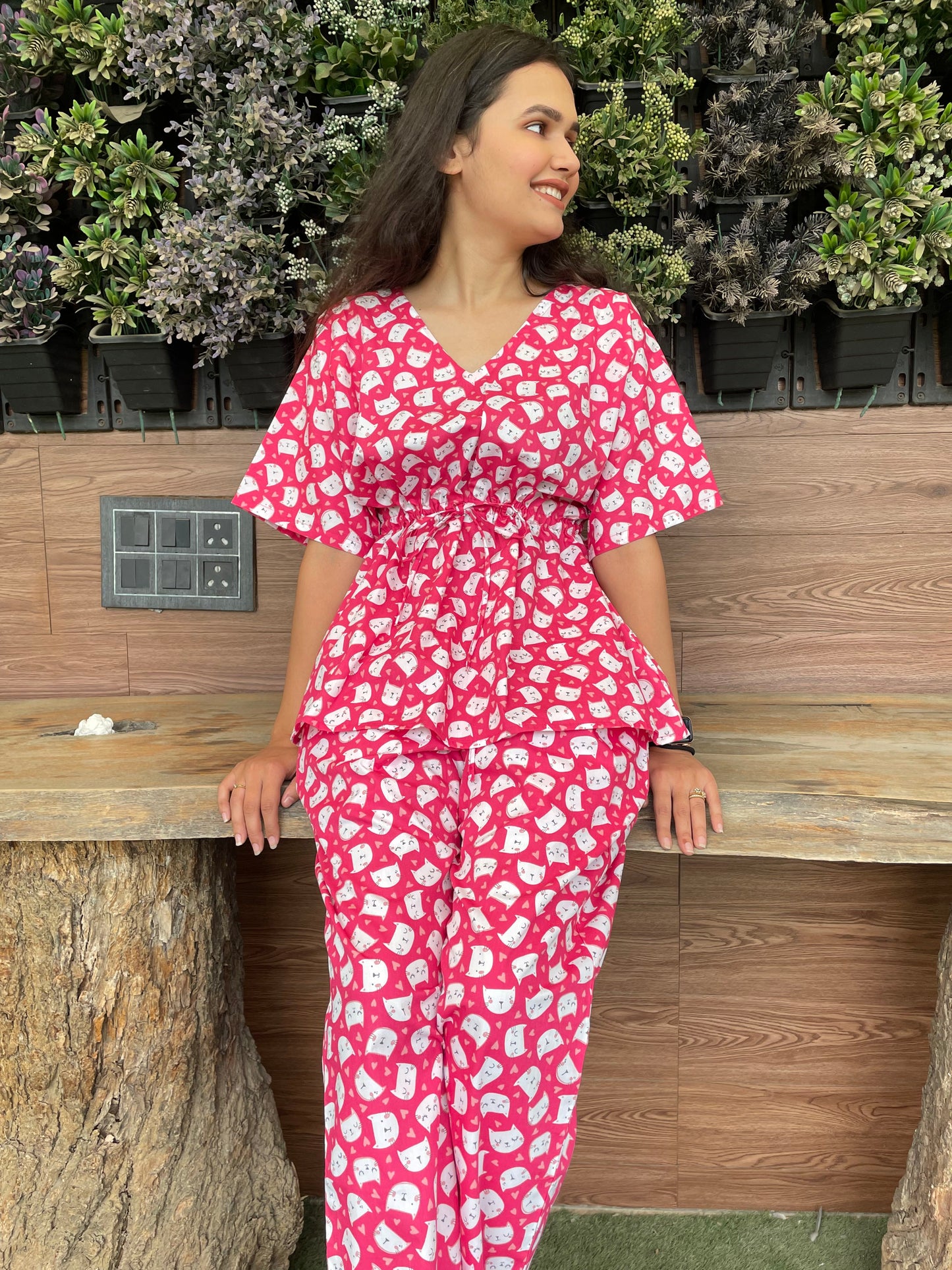 KN Kitty Kaftan Set